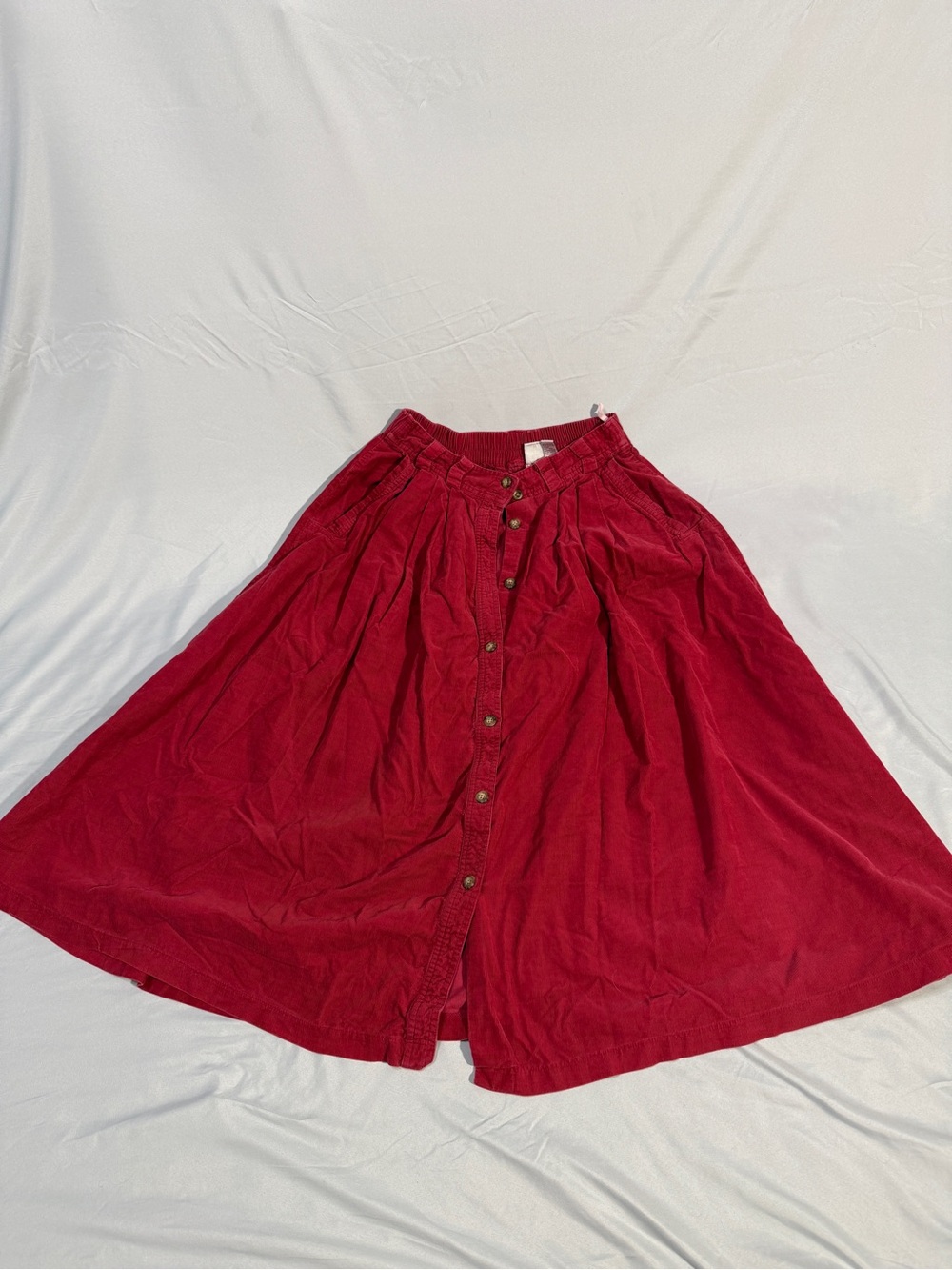 Vintage Cottagecore Teacher Style Button-Front Midi Skirt in Crimson